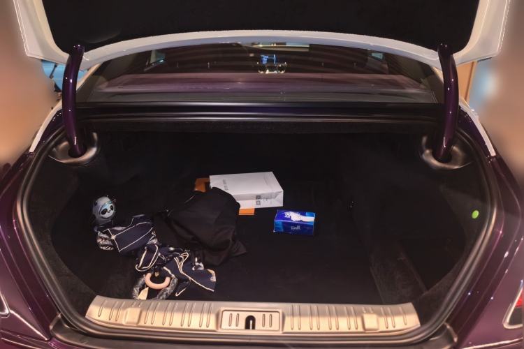 Used Rolls-Royce Wraith 2018 6.6T Standard Edition Trunk