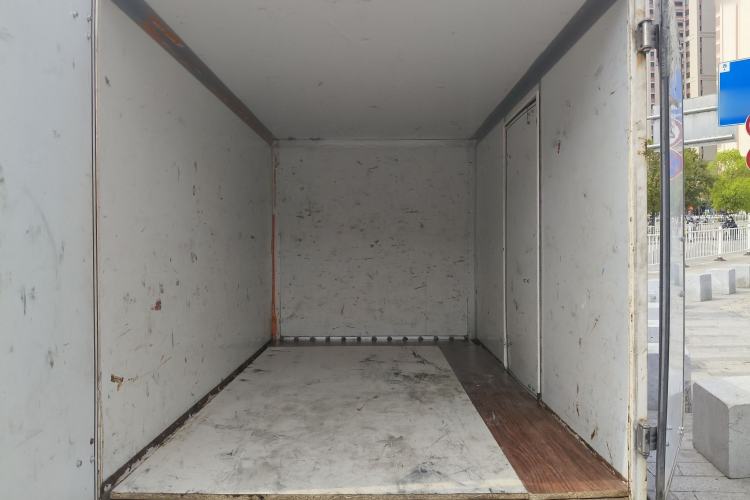 Used Ruichi EC31 2023 Standard Edition PVC 38.64 kWh Trunk