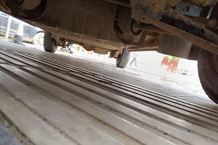 Used Ruichi EC35 2017 Standard Model Chassis Front