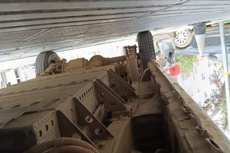 Used Ruichi EC35 2017 Standard Model Chassis Front Right