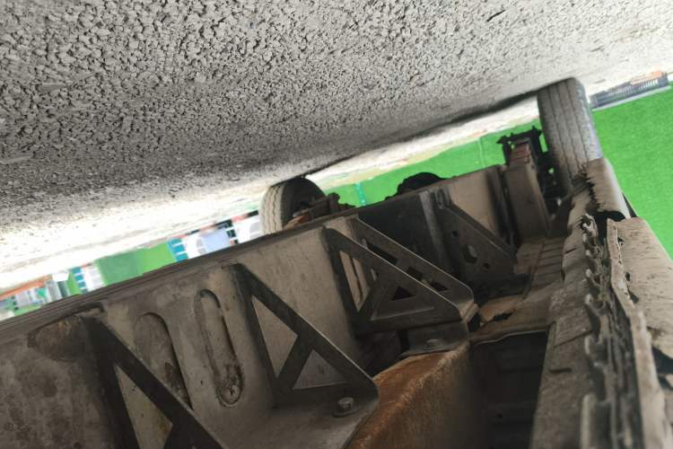 Used Ruichi EC35 2017 Standard Model Chassis Front Right