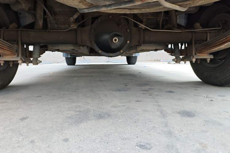 Used Ruichi EC35 2017 Standard Model Chassis Rear