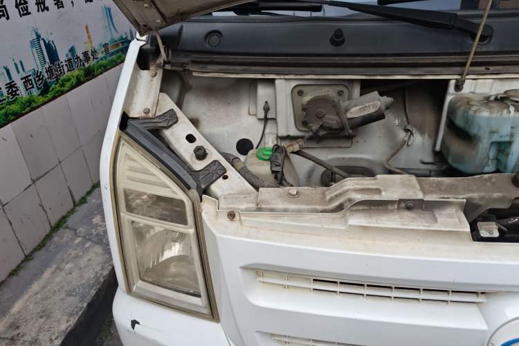 Used Ruichi EC35 2017 Standard Model Engine Bay Right