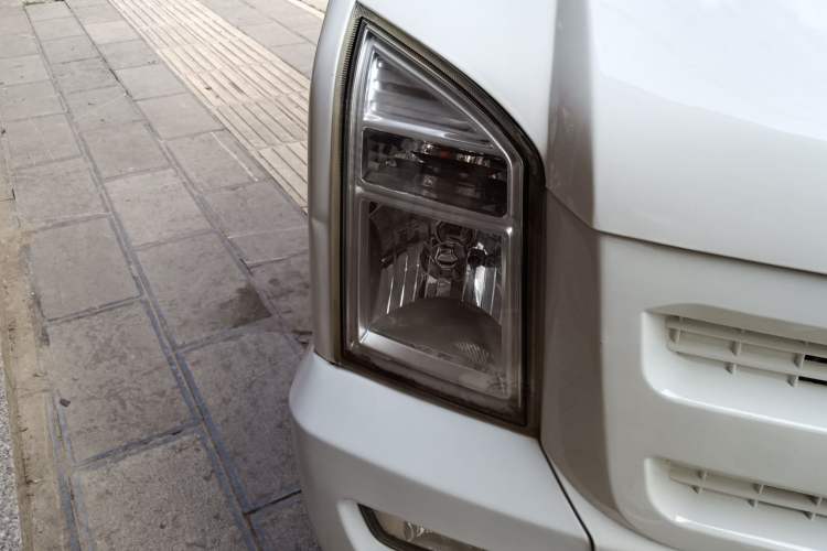Used Ruichi EC35 2017 Standard Model Right Front Headlight