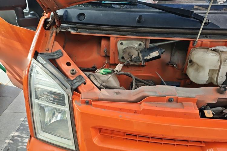 Used Ruichi EC35 2020 EC35 II Long-Range Version 41.86 kWh Engine Bay Right