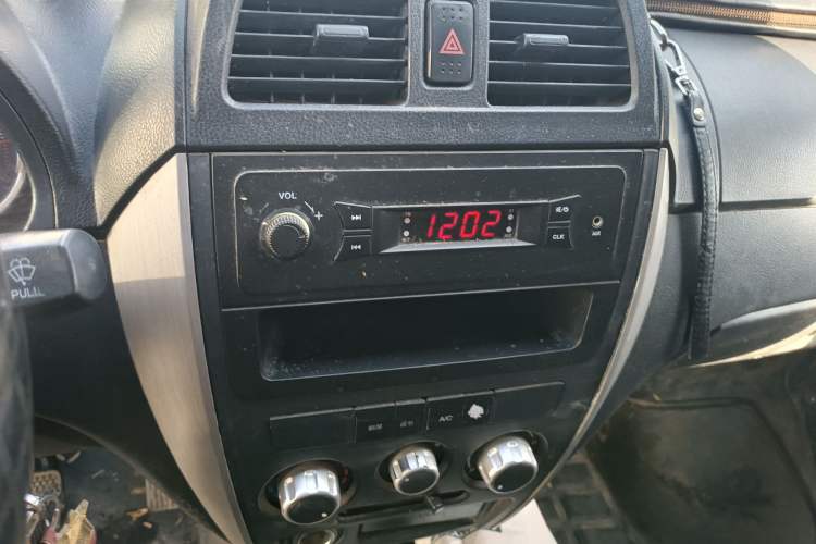 Used Ruichi EC35 2020 EC35 II Standard Edition 38.64 kWh Audio And AC Panel