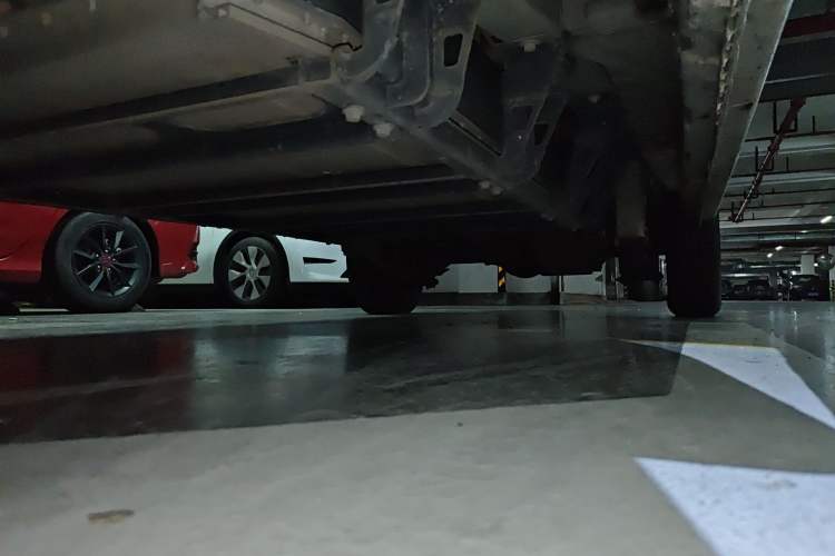 Used Ruichi EC35 2020 EC35 II Standard Edition 38.7 kWh Chassis Front Left