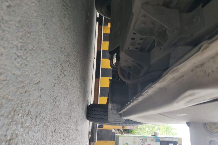 Used Ruichi EC35 2020 EC35 II Standard Edition 38.64 kWh Chassis Front Right