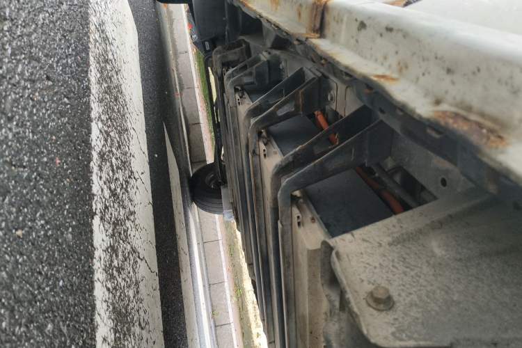 Used Ruichi EC35 2020 EC35 II Standard Edition 38.7 kWh Chassis Rear Left