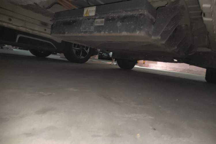 Used Ruichi EC35 2020 EC35 II Long-Range Version 41.86 kWh Chassis Rear Right