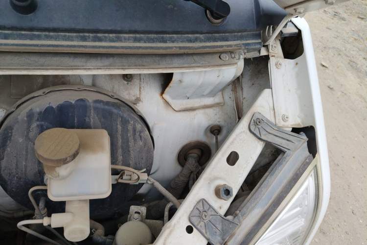 Used Ruichi EC35 2020 EC35 II Long-Range Version 41.86 kWh Engine Bay Left