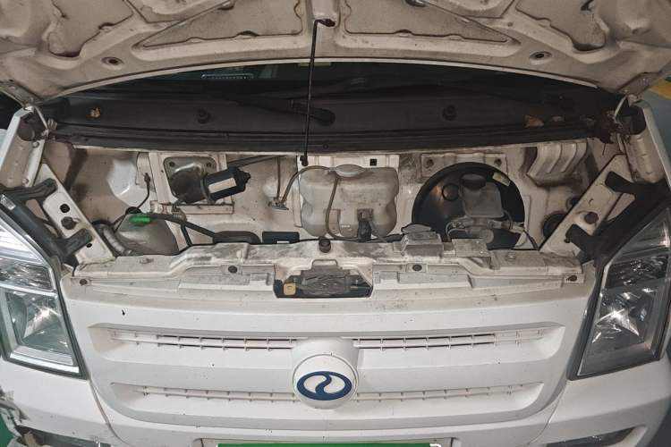 Used Ruichi EC35 2020 EC35 II Standard Edition 38.7 kWh Engine Bay