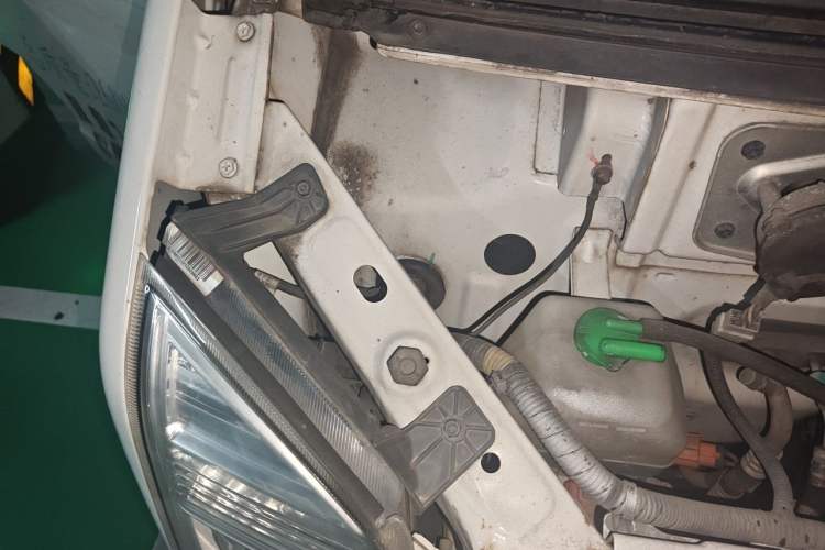 Used Ruichi EC35 2020 EC35 II Standard Edition 38.7 kWh Engine Bay Right