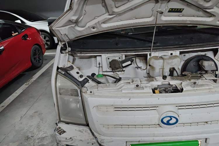Used Ruichi EC35 2020 EC35 II Standard Edition 38.7 kWh Engine Bay Right