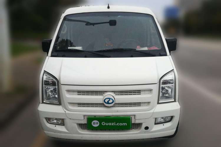 Used Ruichi EC35 2020 EC35 II Long-Range Version 41.86 kWh Front