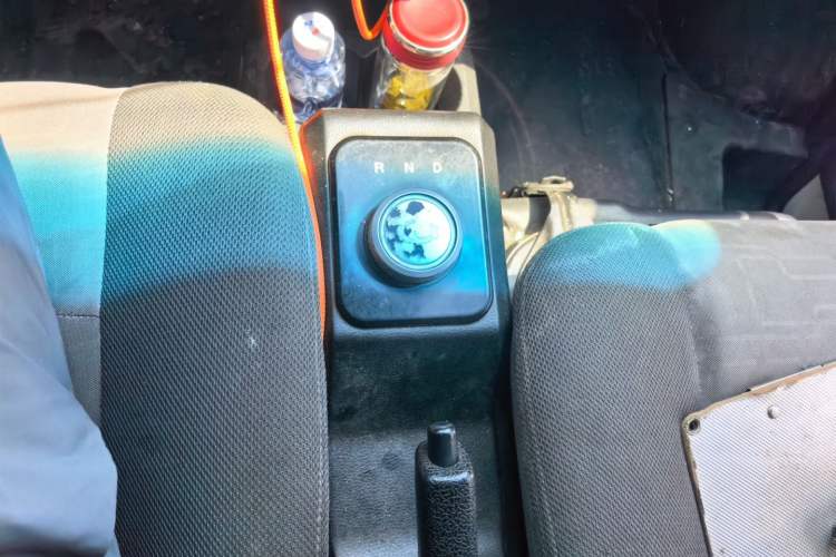 Used Ruichi EC35 2020 EC35 II Standard Edition 38.7 kWh Gear Lever