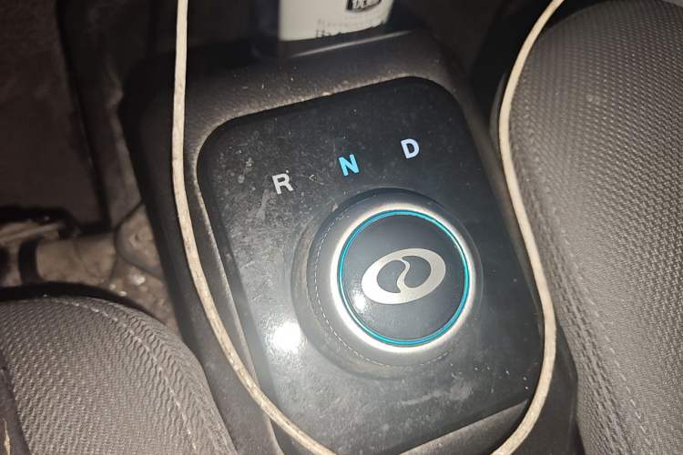 Used Ruichi EC35 2020 EC35 II Standard Edition 38.7 kWh Gear Lever
