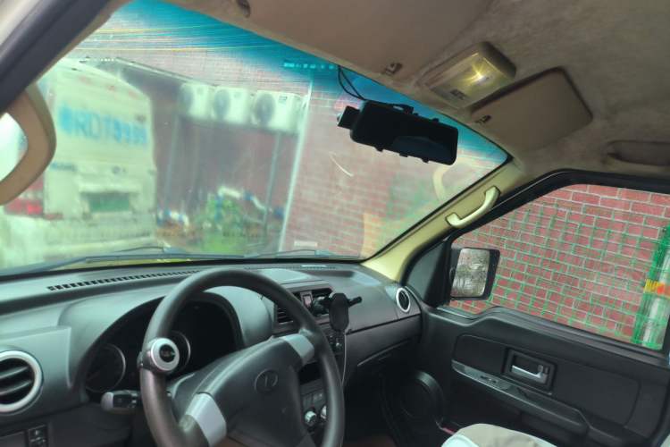 Used Ruichi EC35 2020 EC35 II Standard Edition 38.64 kWh Headliner