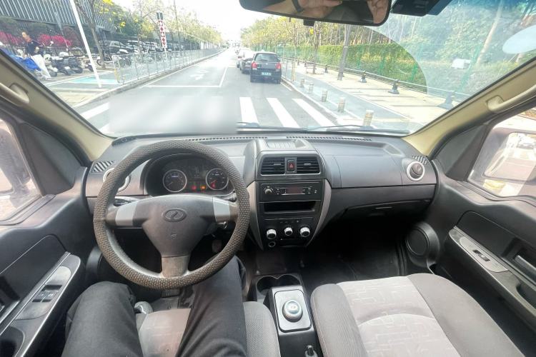 Used Ruichi EC35 2020 EC35 II Standard Edition 38.7 kWh Interior 1