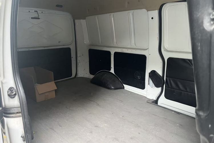 Used Ruichi EC35 2020 EC35 II Standard Edition 38.7 kWh Interior 4