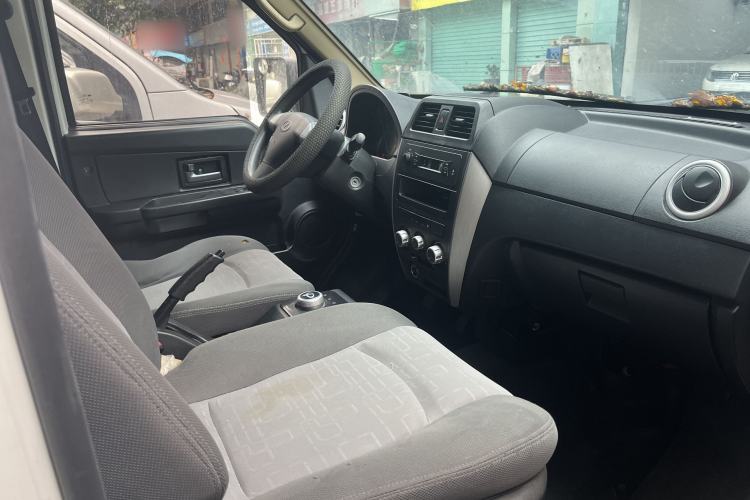 Used Ruichi EC35 2020 EC35 II Standard Edition 38.7 kWh Interior 5