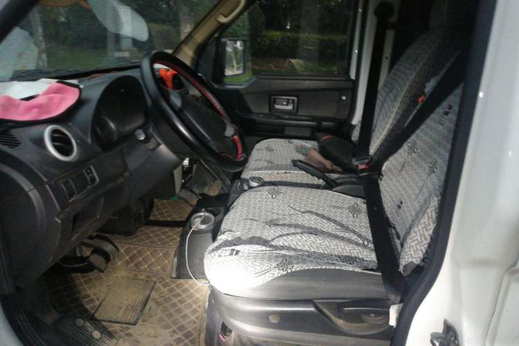 Used Ruichi EC35 2020 EC35 II Long-Range Version 41.86 kWh Left Front Seat