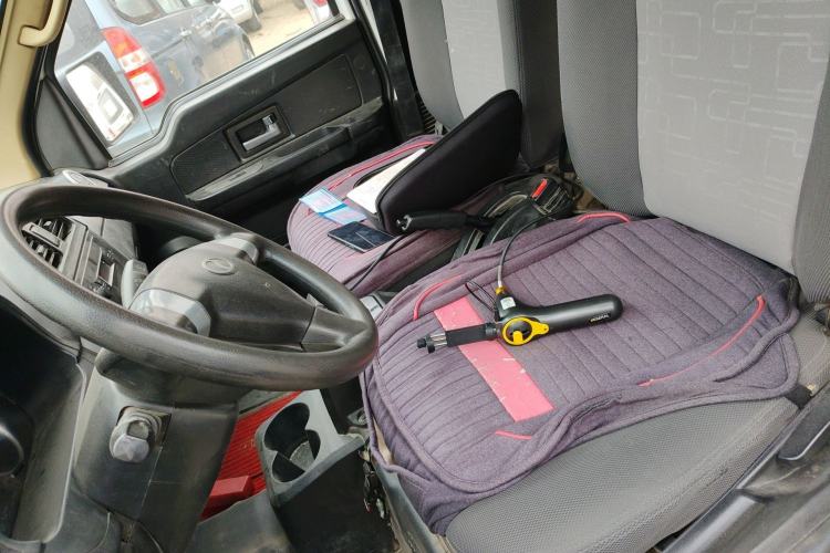 Used Ruichi EC35 2020 EC35 II Long-Range Version 41.86 kWh Left Front Seat