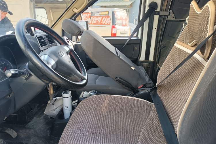 Used Ruichi EC35 2020 EC35 II Standard Edition 38.64 kWh Left Front Seat