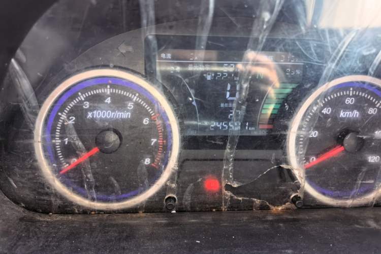 Used Ruichi EC35 2020 EC35 II Standard Edition 38.7 kWh Odometer Close Up