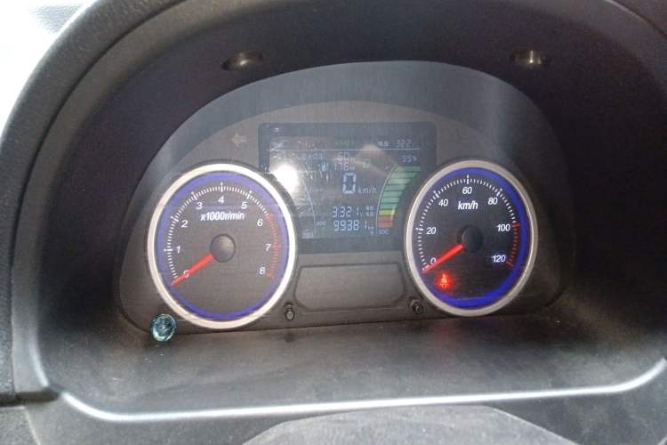 Used Ruichi EC35 2020 EC35 II Standard Edition 38.7 kWh Odometer Close Up