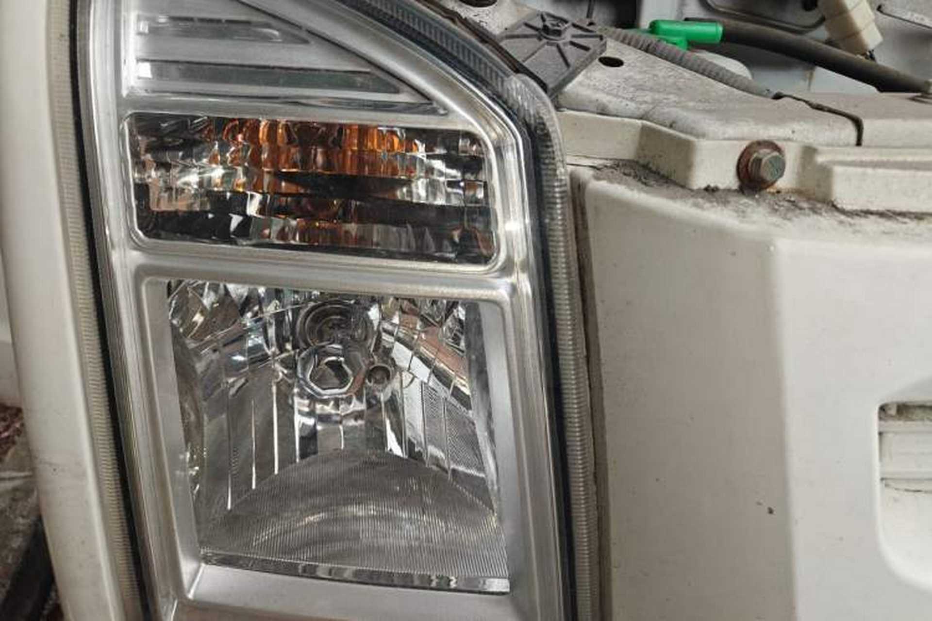 Used Ruichi EC35 2020 EC35 II Standard Edition 38.7 kWh Right Front Headlight