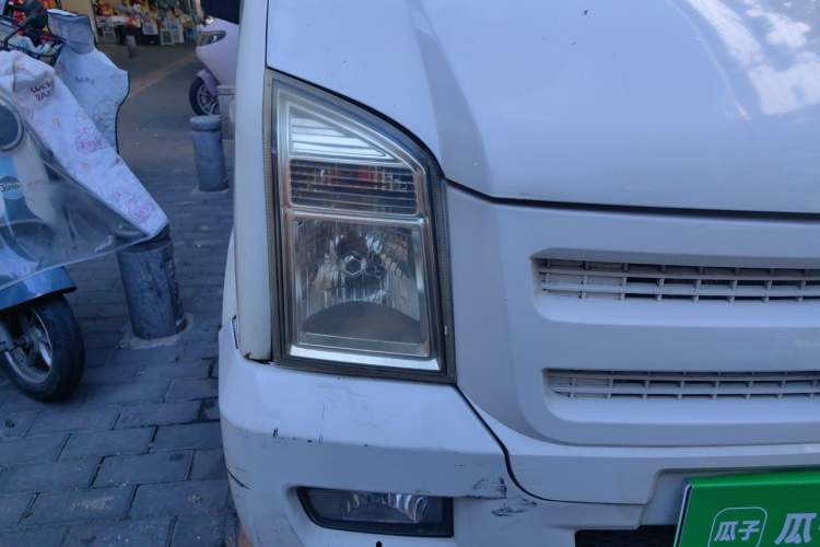 Used Ruichi EC35 2020 EC35 II Standard Edition 38.64 kWh Right Front Headlight