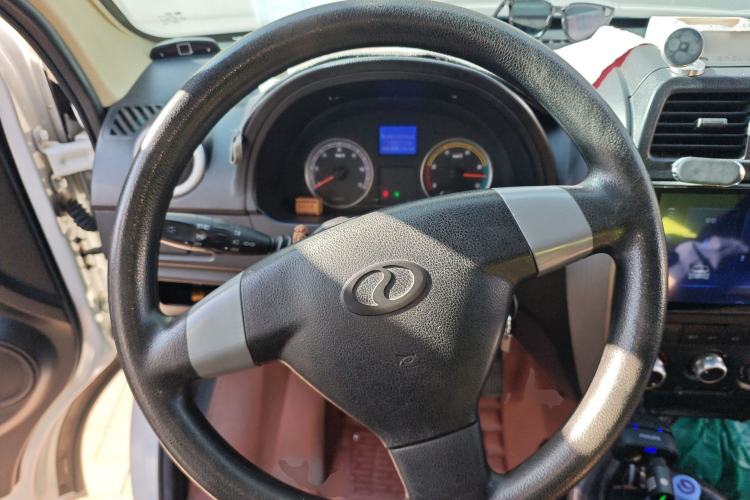 Used Ruichi EC35 2020 EC35 II Standard Edition 38.7 kWh Steering Wheel