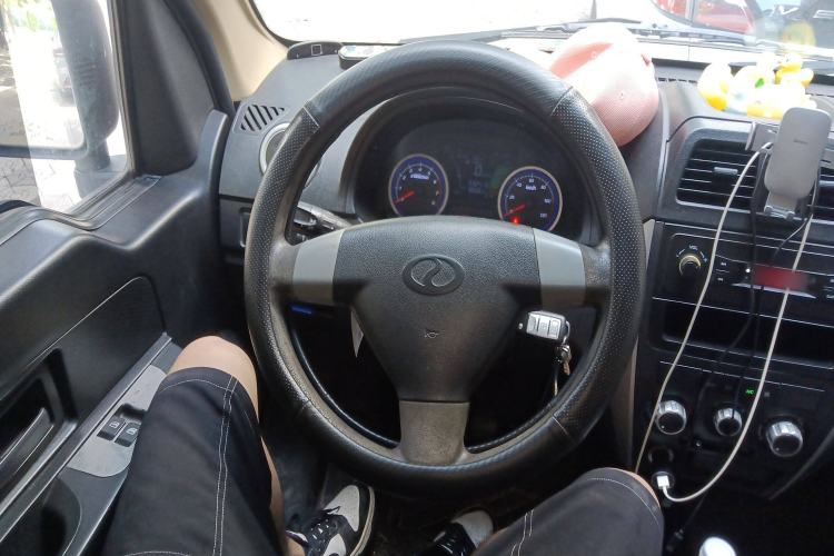 Used Ruichi EC35 2020 EC35 II Standard Edition 38.7 kWh Steering Wheel