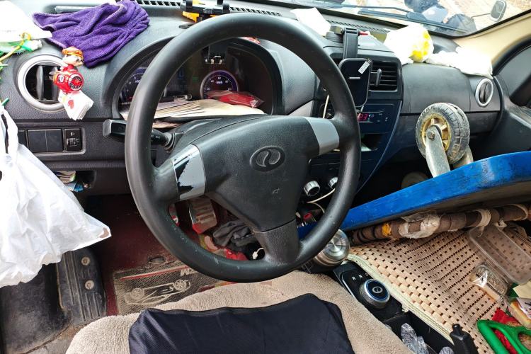 Used Ruichi EC35 2020 EC35 II Standard Edition 38.7 kWh Steering Wheel