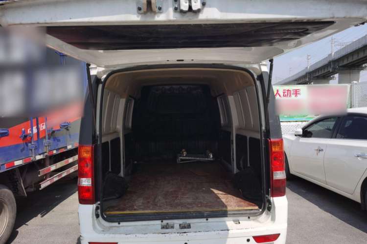 Used Ruichi EC35 2020 EC35 II Standard Edition 38.7 kWh Trunk