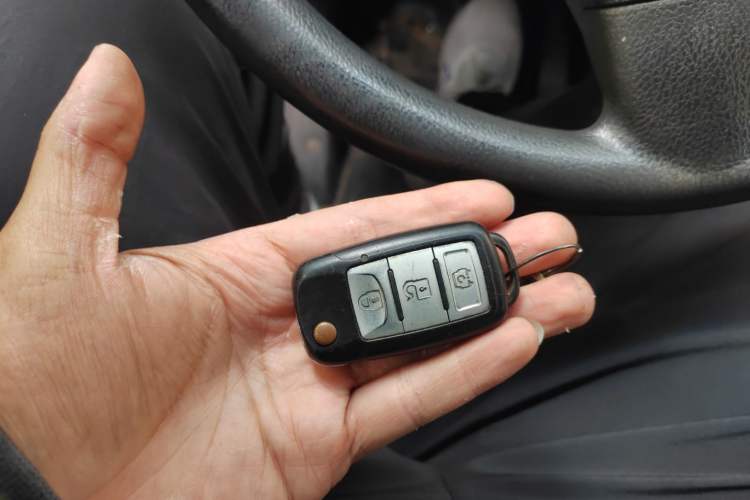 Used Ruichi EC35 2020 EC35 II Long-Range Version 41.86 kWh Vehicle Key
