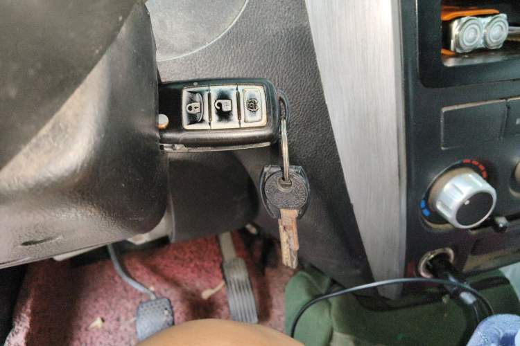 Used Ruichi EC35 2020 EC35 II Standard Edition 38.7 kWh Vehicle Key
