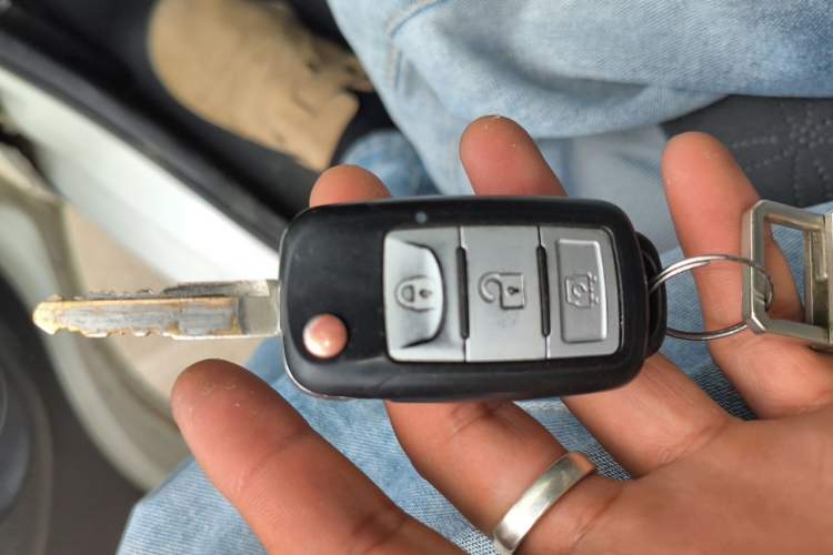 Used Ruichi EC35 2020 EC35 II Long-Range Version 41.86 kWh Vehicle Key
