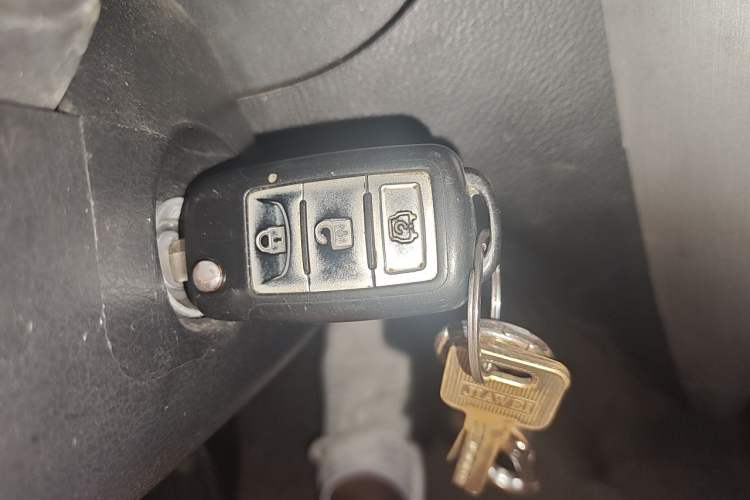 Used Ruichi EC35 2020 EC35 II Standard Edition 38.7 kWh Vehicle Key
