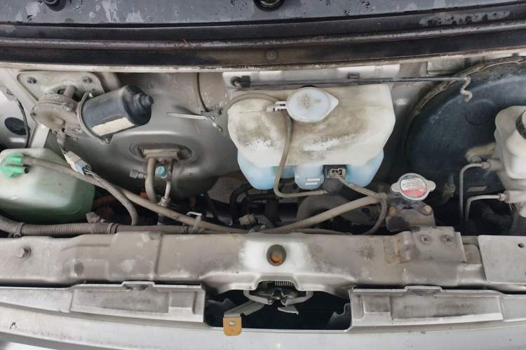 Used Ruichi EC35 2021 EC35 II Creative Edition 36.288 kWh Engine Bay