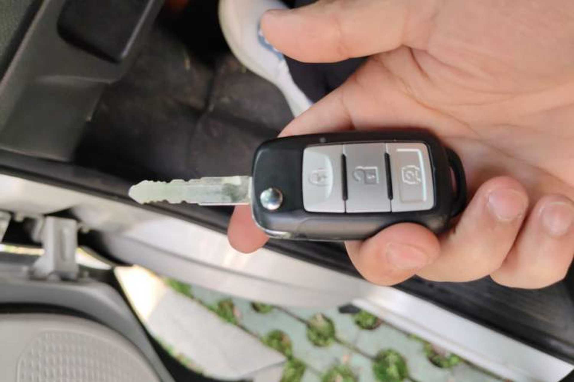 Used Ruichi EC35 2021 EC35 III Long-Range Version 41.86 kWh Interior 1