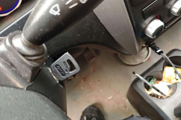 Used Ruichi EC35 2021 EC35 II Creative Edition 36.288 kWh Vehicle Key