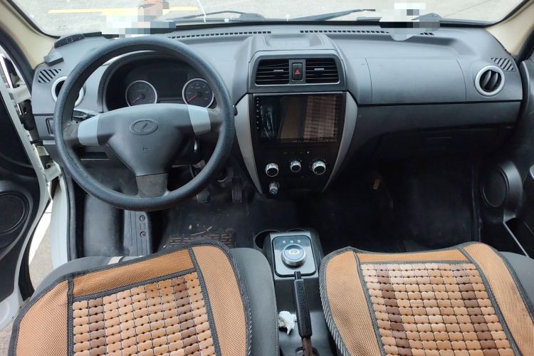 Used Ruichi EC35 2021 EC35 II Standard Edition 38.7 kWh Center Console