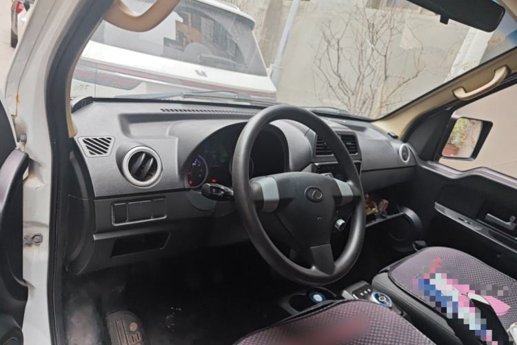 Used Ruichi EC35 2021 EC35 II Standard Edition 38.64 kWh Center Console
