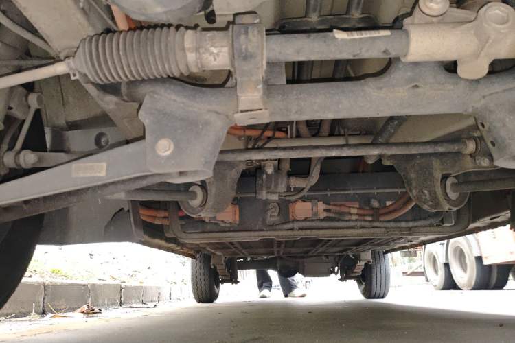 Used Ruichi EC35 2021 EC35 II Standard Edition 38.64 kWh Chassis Front
