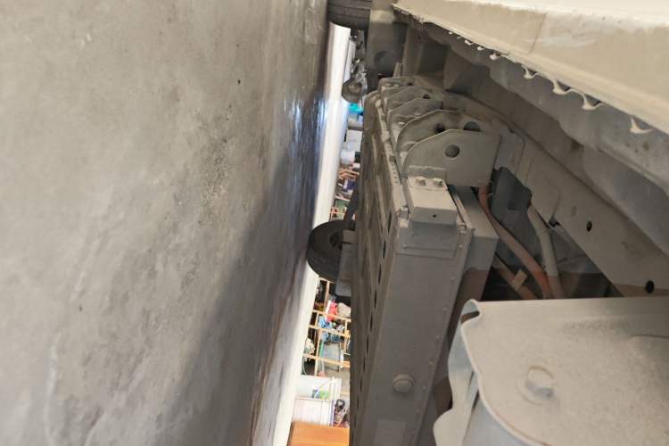 Used Ruichi EC35 2021 EC35 II Standard Edition 38.64 kWh Chassis Rear Left