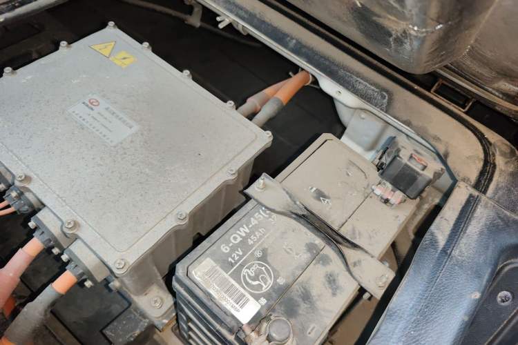 Used Ruichi EC35 2021 EC35 II Standard Edition 38.7 kWh Engine Bay Left