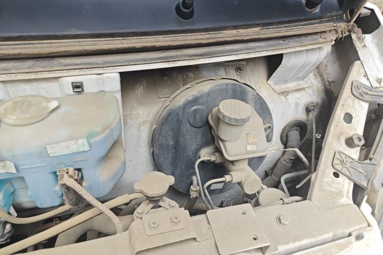 Used Ruichi EC35 2021 EC35 II Standard Edition 38.64 kWh Engine Bay Left