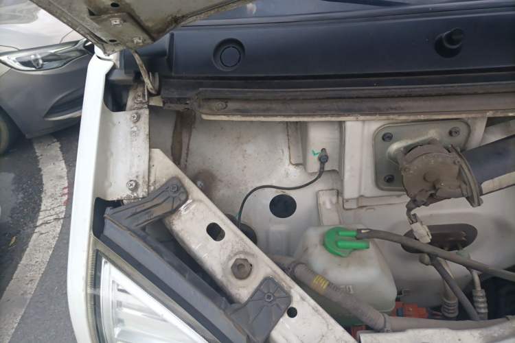 Used Ruichi EC35 2021 EC35 II Standard Edition 38.7 kWh Engine Bay Right